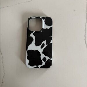 Casely Current MOOd Cow Print Case - iPhone 14 Pro